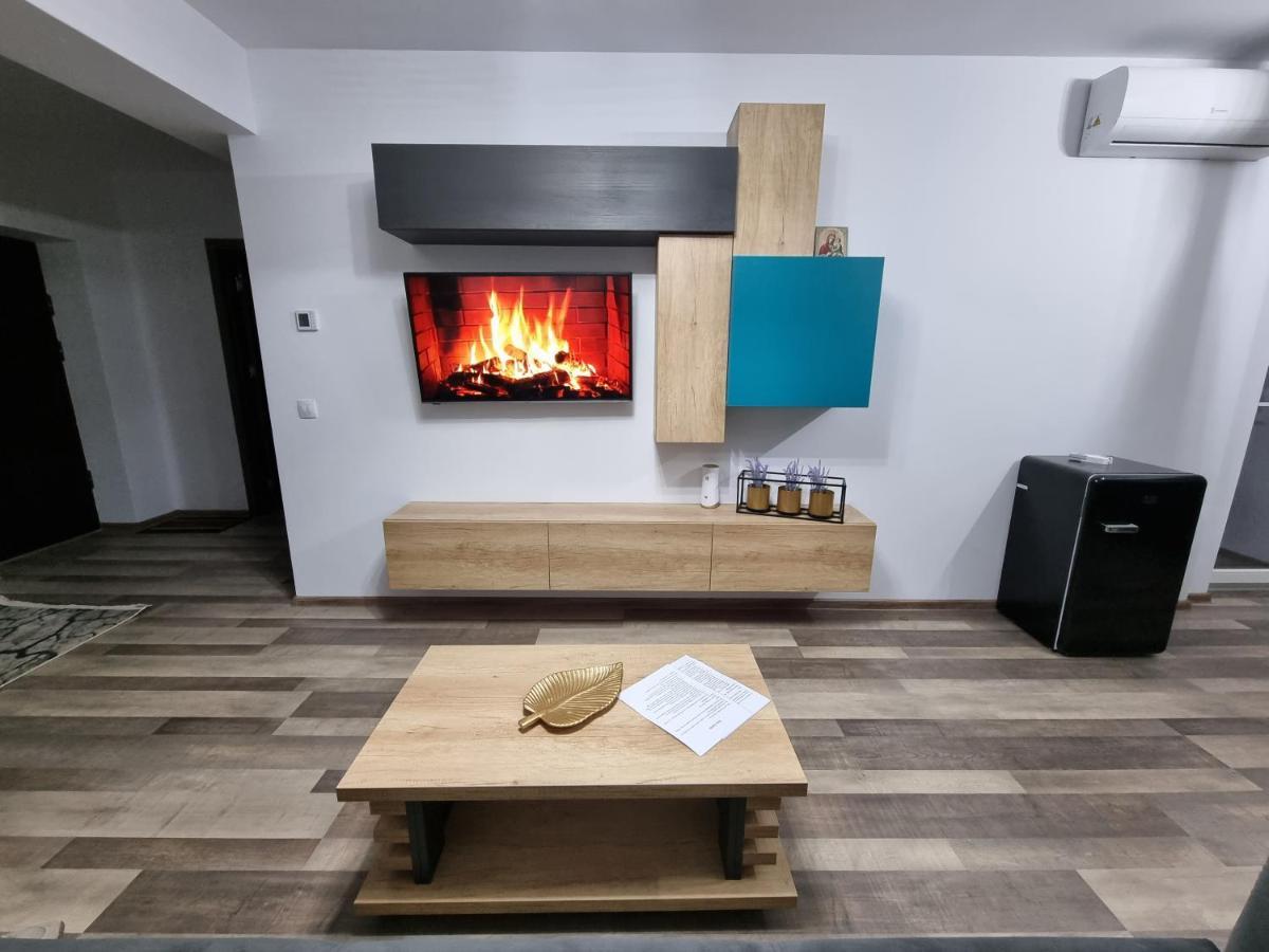 Luxury Apartments Bacău Екстериор снимка
