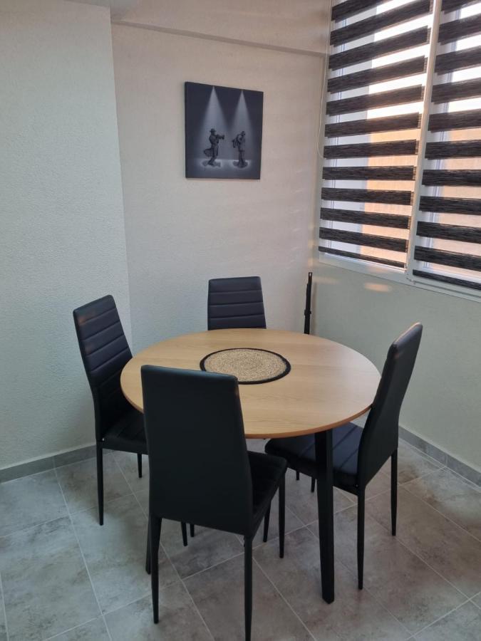 Luxury Apartments Bacău Екстериор снимка